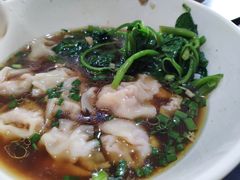 2两抄手-秦云老太婆摊摊面(磁器口店)