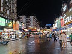 -张公桥美食街
