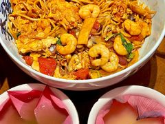 -李犟大爆鳝面·手工蟹黄包(湖滨西湖店)