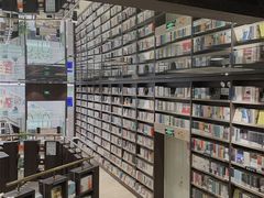 -钟书阁(群光广场店)