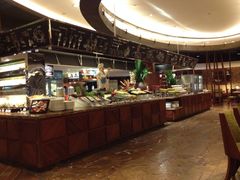 iphone_upload_pic-广州中心皇冠假日酒店-环市食坊·海鲜自助餐厅