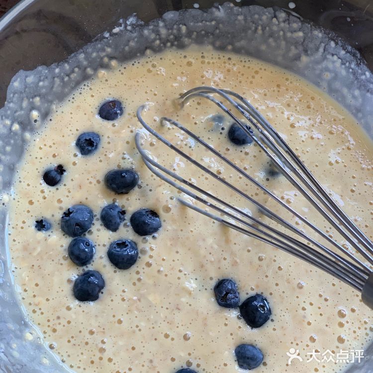 面粉挑战之爆浆蓝莓全麦麦芬蛋糕