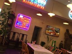 -霄汉牛三鲜湖北砂锅菜(万松园2店)