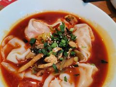 星光麻辣抄手-村外有星光小食铺(长嘉汇店)