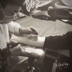 -越域刺青