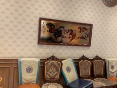 -哈啾嗨·新概念蒙餐(红星新城店)