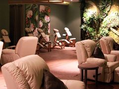 -Let’s Relax Spa(Terminal 21 Asok)