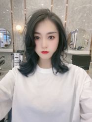 -Meng Lang 梦郎白金店