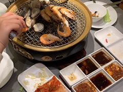 -山焱·炭火自助烤肉(周浦万达店)