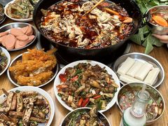 -鸿顺老铁锅美蛙鱼府(解放碑店)