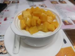 鲜芒果双皮奶-大甜九港式甜品(武林店)