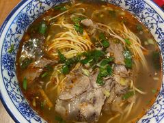 牛骨清汤牛肉面-白金成(珠江路店)