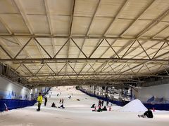 -乔波室内滑雪场