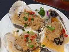 烤蒜蓉粉丝生蚝-鸭绿江海鲜烧烤大排档(杏林街店)