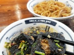 -黑白电视长沙小吃(美林M·LIVE天地东座店)