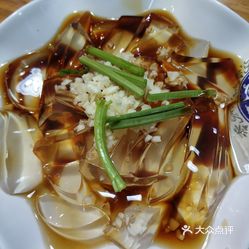 凉粉用什么调料拌好吃 O1mfa0DlhxDd2G8kqib5y2EJJEuvICV7-mXLe65dCxyLlNhlT-_tpcDqr48eEAibuzFvxlbkWx5uwqY2qcjixFEuLYk00OmSS1IdNpm8K8sG4JN9RIm2mTKcbLtc2o2vfCF2ubeXzk49OsGrXt_KYDCngOyCwZK-s3fqawWswzk.jpg