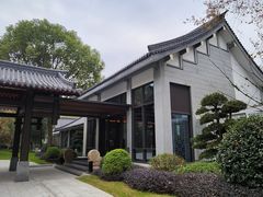 -绍兴鉴湖君澜大酒店