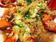 日进·小龙虾-日进一片海.生腌海鲜火锅.宵夜烧烤(三里屯总店)