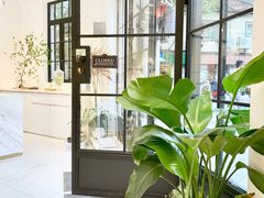 -Fridi Patisserie Cafe