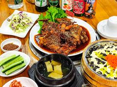 -喇喇排骨火锅·传统韩式脊骨汤(望京西园总店)