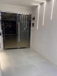 -Hello Lady发型设计