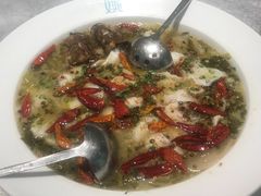 -姚姚酸菜鱼·金戈戈香港豉油鸡(喜荟城联名店)