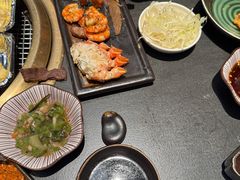 -铭牛烧肉·和牛海鲜自助(高新月牙湖店)