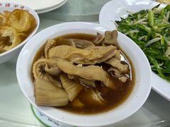 -新峰肉骨茶(总店)