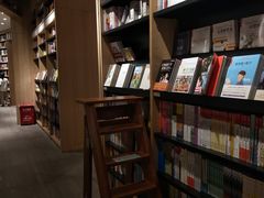 -覔书店(壹方城店)