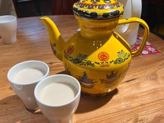 奶茶-石榴红了·非遗酥皮烤包子·新疆菜(瑞豪店)