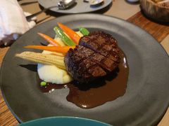 -Carbon莫卡哆·意大利复古集市餐厅(杭州大厦店)