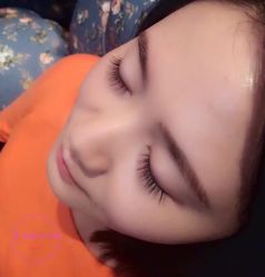 -爱美睫美甲会馆