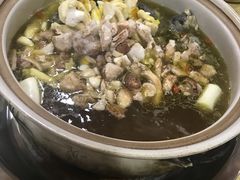-东巴谷野生菌火锅餐厅