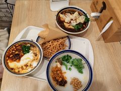 扁担豆腐脑-正南齐北·老街糯米团(洪崖洞店)