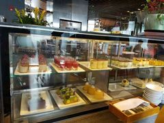 面包甜点陈列柜-广州富力君悦大酒店·凯菲厅