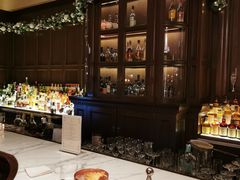 -LONG BAR 廊吧(外滩华尔道夫酒店)