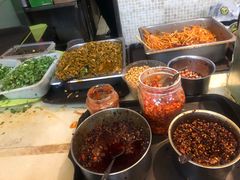 -红鼻子桂林米粉(金唐新光界店)