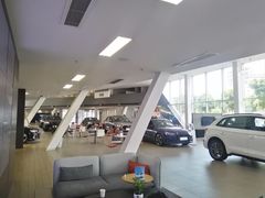 -深圳锦龙奥迪4S店(前海店)