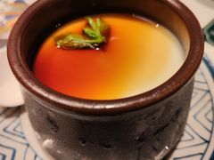 -云海肴·汽锅鸡·云南菜(天山百盛优客店)