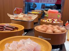 -龍歌自助小火锅(市南金茂湾店)