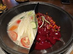 -萍姐火锅·公路夜市(武汉首店)