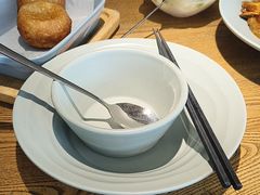 -蜜桃餐厅·伴山(湖滨商业街店)