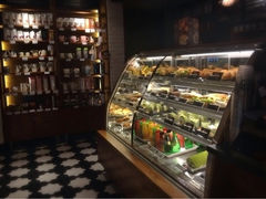 -星巴克(静安嘉里中心B2店)