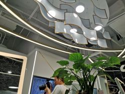 -MYYF SALON烫发染发