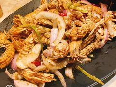 -沪小胖小龙虾(淮海中路旗舰店)