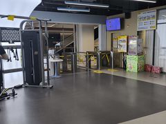 -超鹿运动(五四路恒力城店)