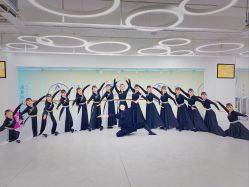 -深舞形体民族舞蹈工作室