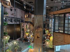 -临界音乐酒馆·小龙虾·江湖菜(华熙LIVE·鱼洞店)