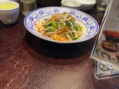 -古都历食南京菜·烤鸭·鸭血粉丝·汤包(南京博物院店)