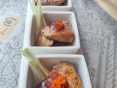 -穹六人间 people 6(岳阳路店)
